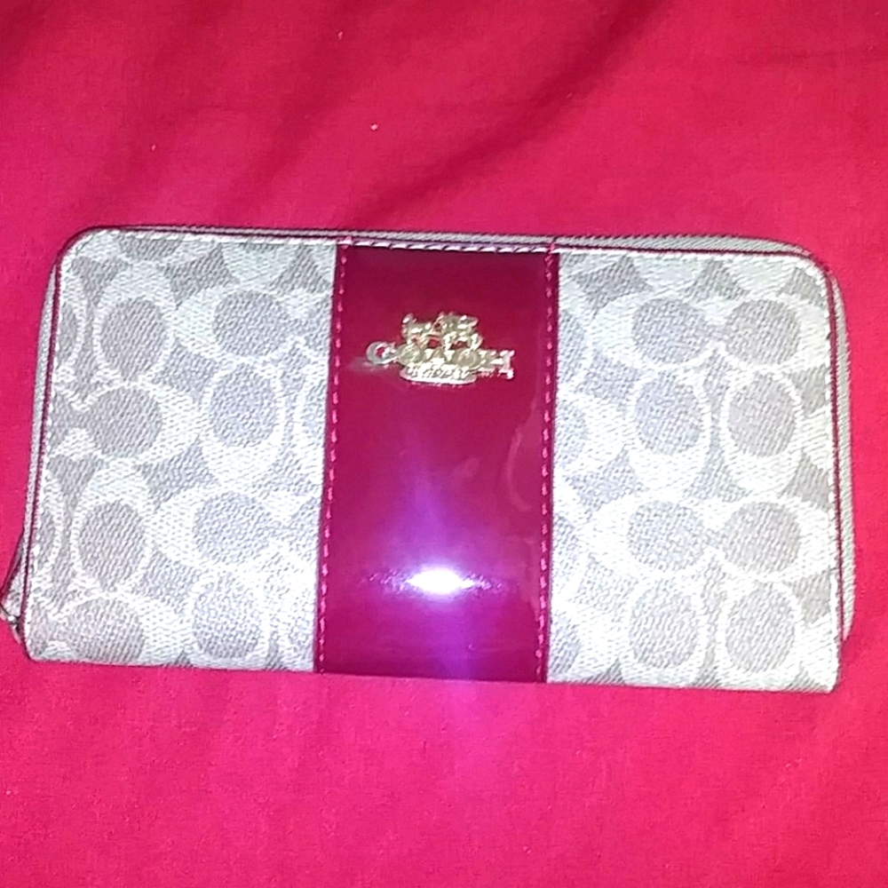Coach wallet